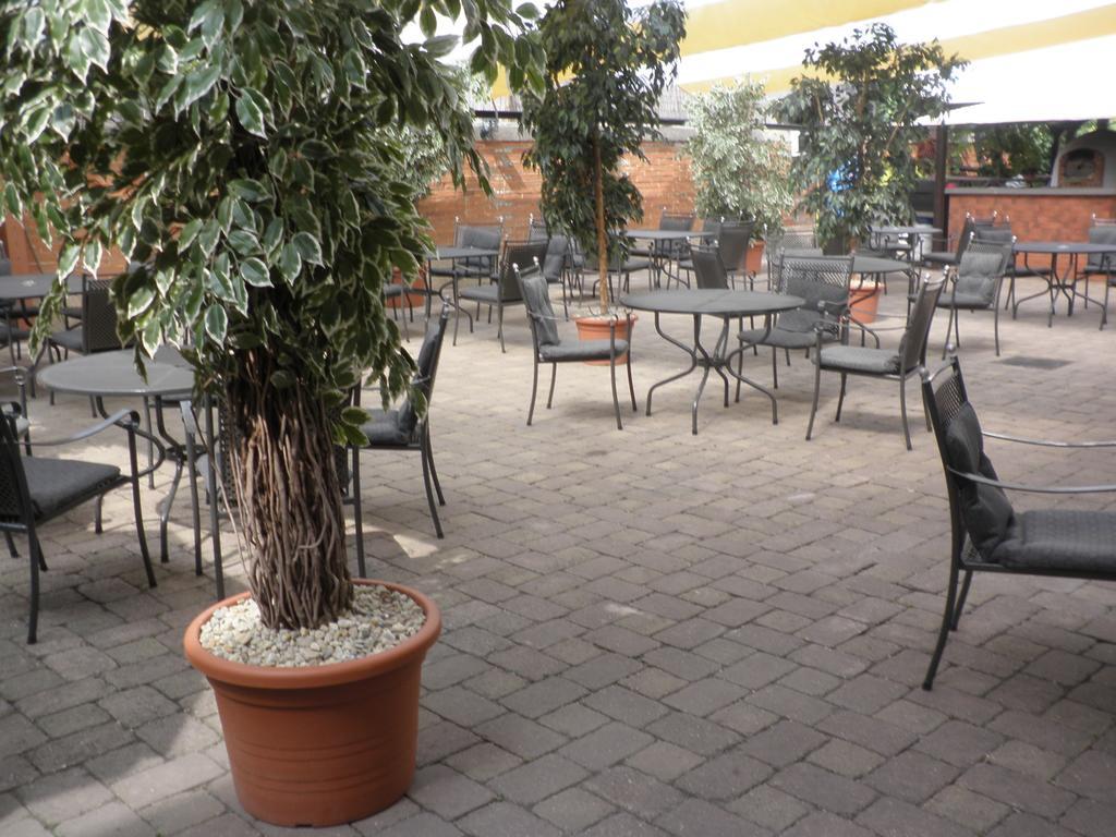 קושיצה Hotel Rokoko מראה חיצוני תמונה